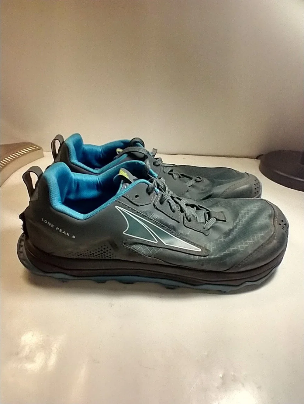 Altra Lone Peak 5 Trail Running Shoes Sneakers Men's sz 10.5.